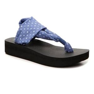 NWOT Sanuk Iris Dots Yoga Sling Wedge Sandal